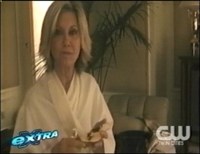 Olivia Newton-John, Extra 2006