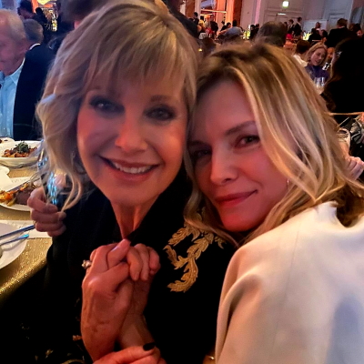 Olivia Newton-John Michelle Pfeiffer January 2020