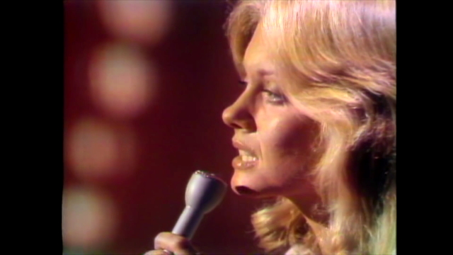 Olivia Newton-John on Merv Griffin 1974