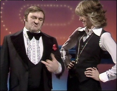 Olivia Newton-John, Les Dawson 1974