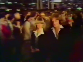 Olivia Newton-John at Helen Reddy 1976 concert