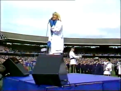 Olivia Newton-John at VFL 1986