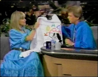 Olivia Newton-John, Pat Sajak Show 1989